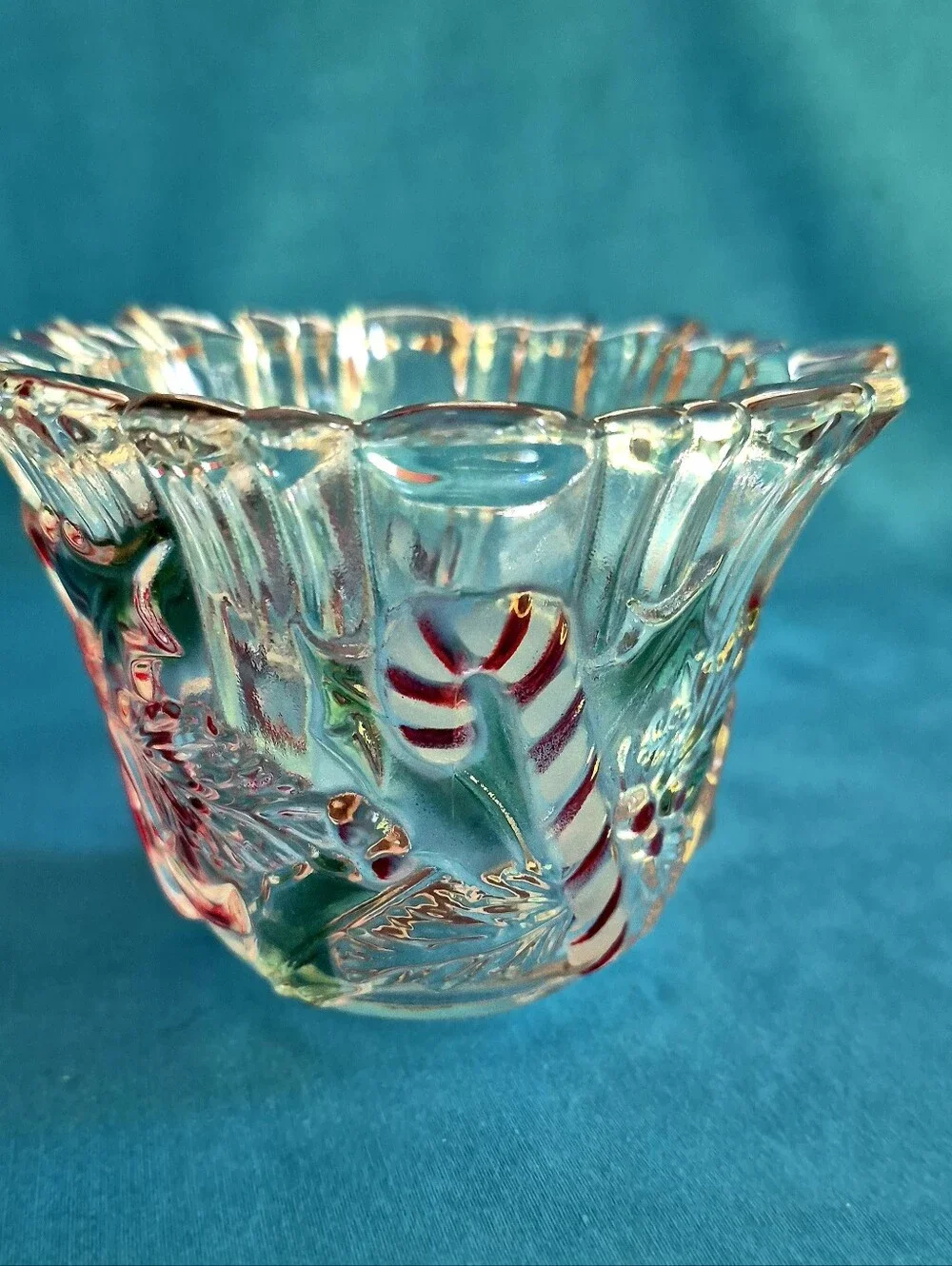 Mikasa Festive Wreath Chrisrmas Glass Votive Candle Holder